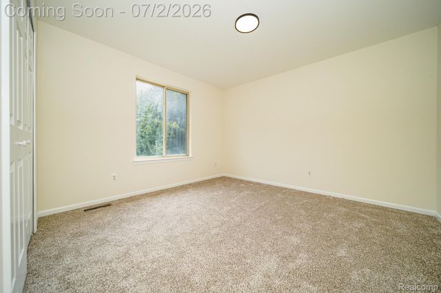 5558 Bedell Road, Sterling Heights, MI 48310