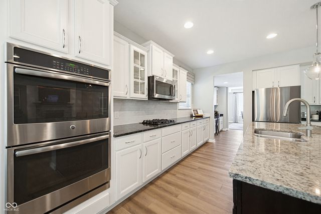 14860 W Black Wolf Run Drive, Carmel, IN 46033
