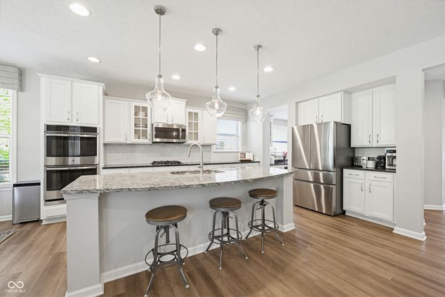 14860 W Black Wolf Run Drive, Carmel, IN 46033