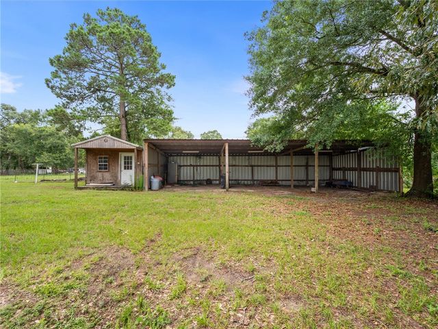 6639 Millstone Drive, Navasota, TX 77868