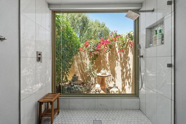 42320 Baracoa Drive 13, Bermuda Dunes, CA 92203