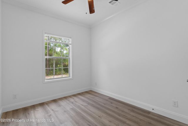 14249 Razorbill Avenue, Weeki Wachee, FL 34614