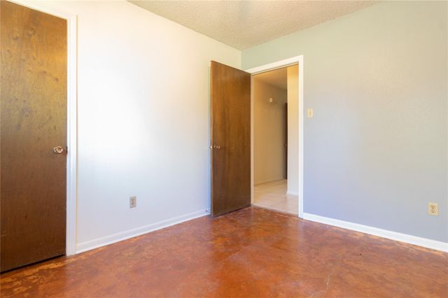 506 Charleston Square, Humble, TX 77338