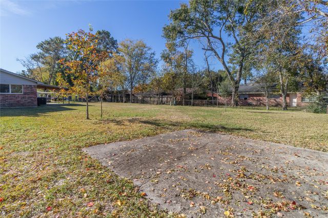 506 Charleston Square, Humble, TX 77338