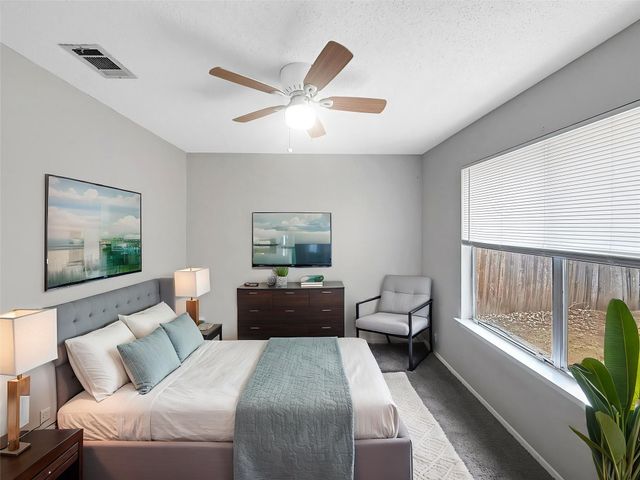 9622 Sugar Hill DR B, Austin, TX 78748