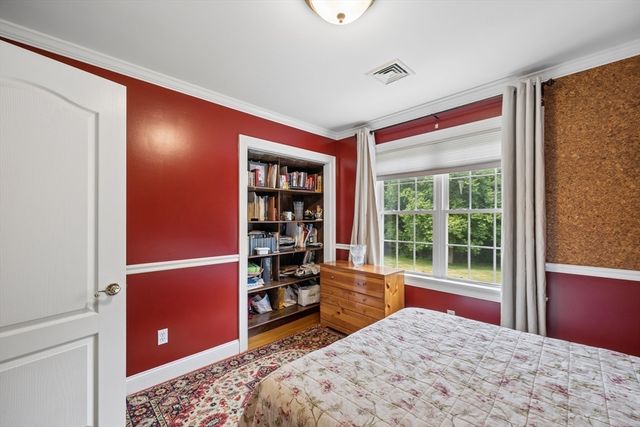 69 Merrimac Street 1, Dartmouth, MA 02748