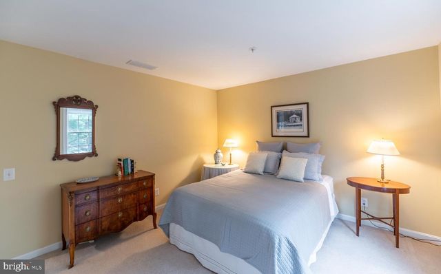 500 GUINEVERE DR, Newtown Square, PA 19073