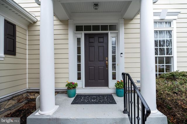 500 GUINEVERE DR, Newtown Square, PA 19073