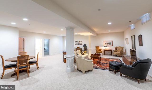 500 GUINEVERE DR, Newtown Square, PA 19073