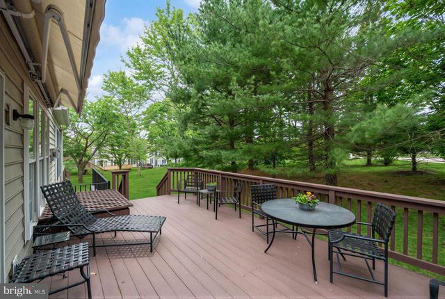 500 GUINEVERE DR, Newtown Square, PA 19073