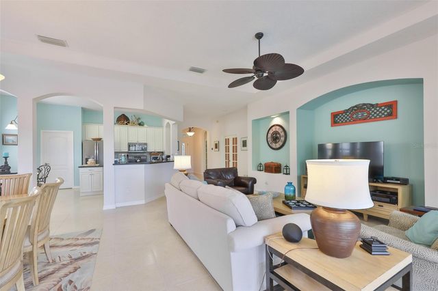 829 REGAL MANOR WAY, Sun City Center, FL 33573