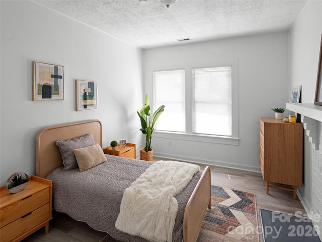 122 Edwards Avenue, Swannanoa, NC 28778