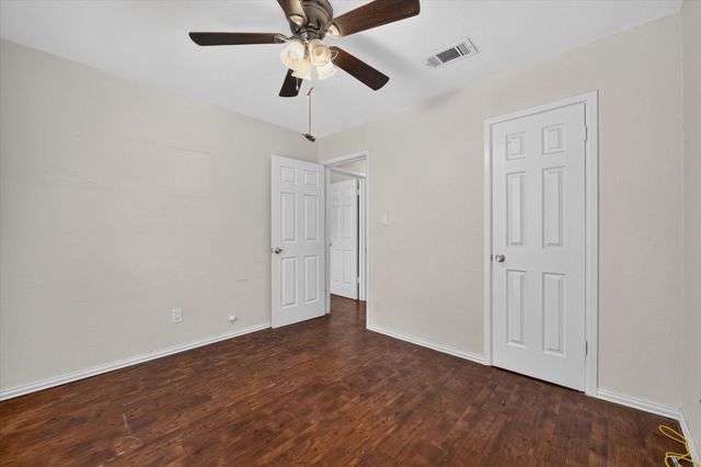 3545 Regal Road, Fort Worth, TX 76111