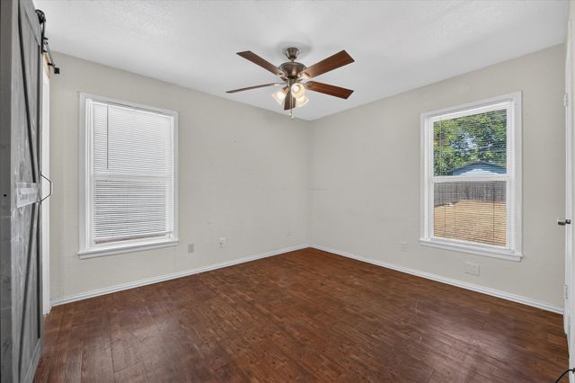3545 Regal Road, Fort Worth, TX 76111