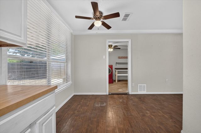 3545 Regal Road, Fort Worth, TX 76111