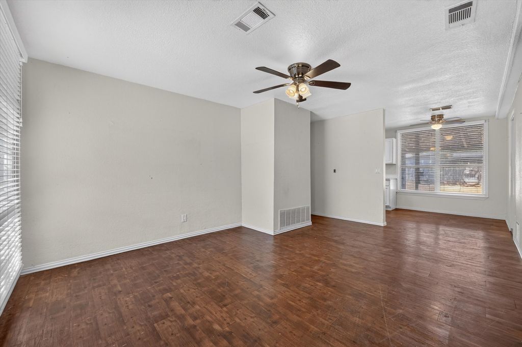 3545 Regal Road, Fort Worth, TX 76111 — photo 5