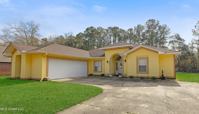 1813 Fairway Drive, Gautier, MS 39553