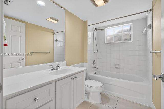 3518 Community Dr, Jupiter, FL 33458