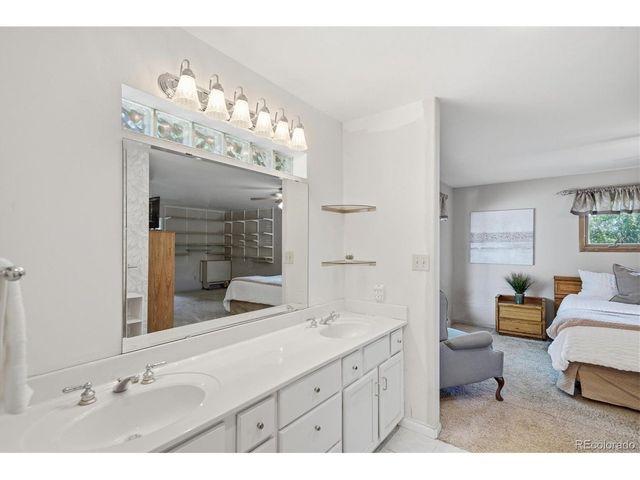 698 Peak View Dr, Castle Rock, CO 80109