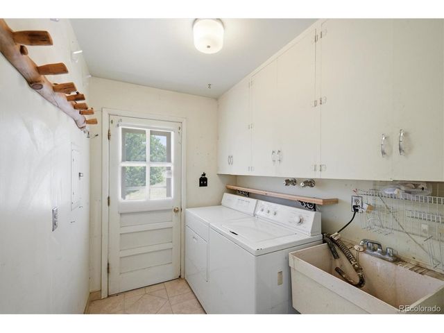 698 Peak View Dr, Castle Rock, CO 80109