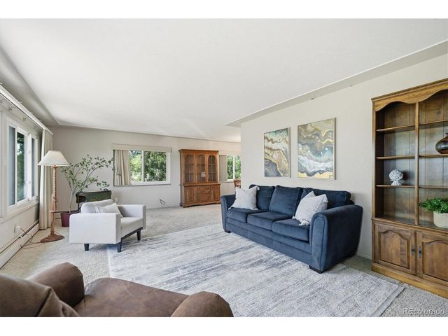 698 Peak View Dr, Castle Rock, CO 80109