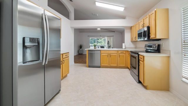 4127 CAPLAND AVENUE, Clermont, FL 34711