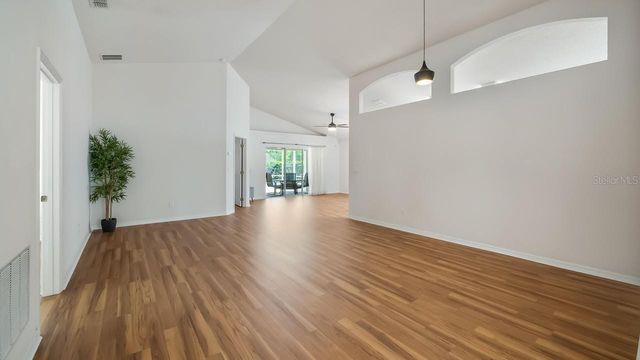4127 CAPLAND AVENUE, Clermont, FL 34711