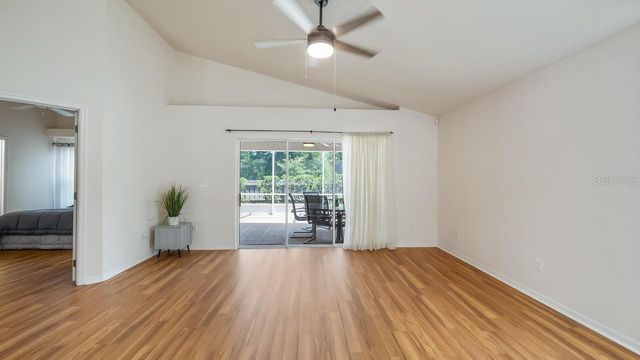 4127 CAPLAND AVENUE, Clermont, FL 34711