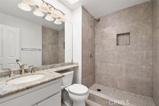 20 Red Rock, Laguna Niguel, CA 92677