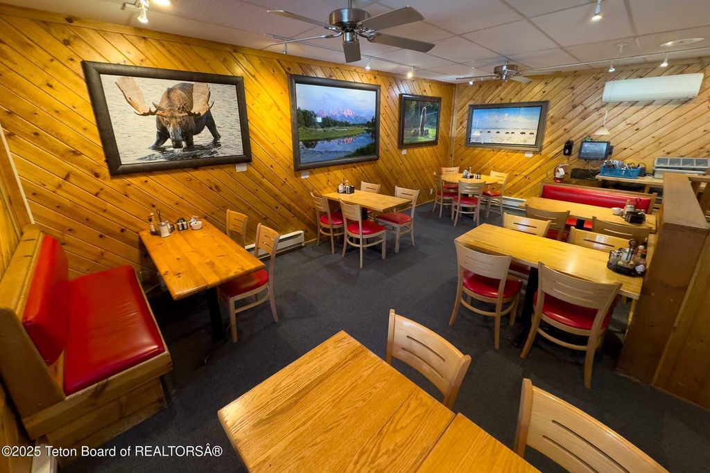 130 N CACHE Street, Jackson, WY 83001 photo 4