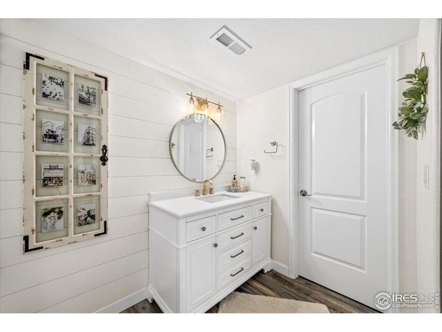 11767 Laredo St E, Commerce City, CO 80022