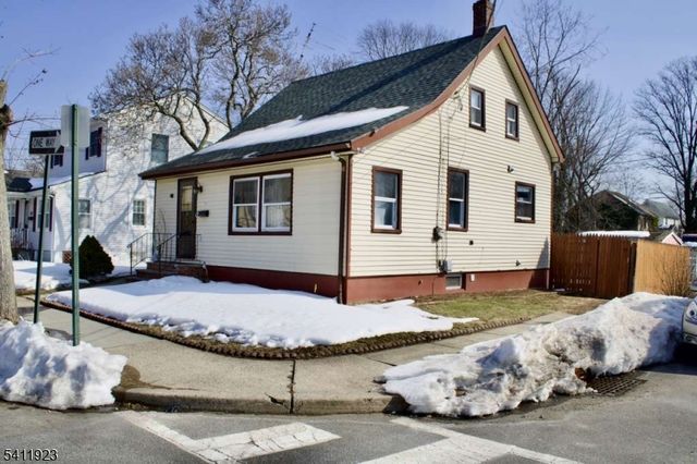 17 Dupont St, North Plainfield Boro, NJ 07060