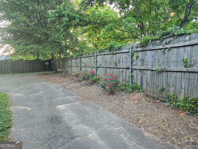 517 S 6th Street, Griffin, GA 30224