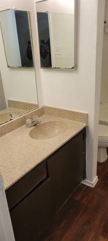 7200 W T C Jester Boulevard 3001, Houston, TX 77088