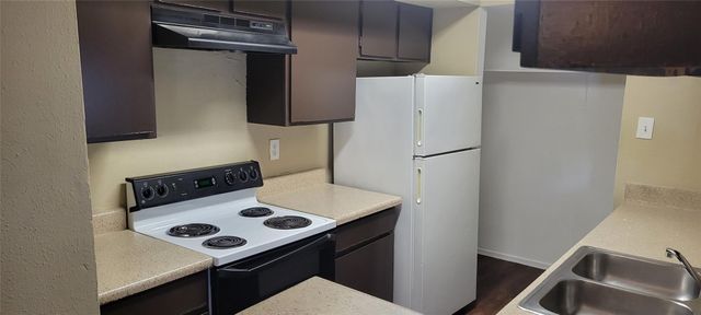 7200 W T C Jester Boulevard 3001, Houston, TX 77088