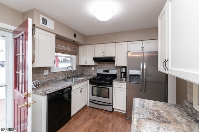 167 Riva Dr, Mansfield Twp., NJ 07840