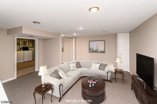 167 Riva Dr, Mansfield Twp., NJ 07840