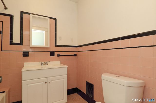 106 Myrtle Avenue 1, Ansonia, CT 06401
