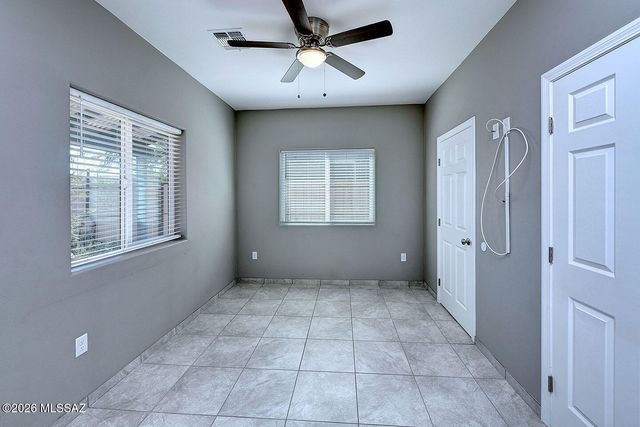 1724 S 8th Avenue, Tucson, AZ 85713