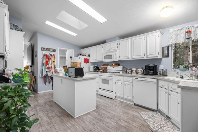 30882 Snowbird Lane, Shingletown, CA 96088