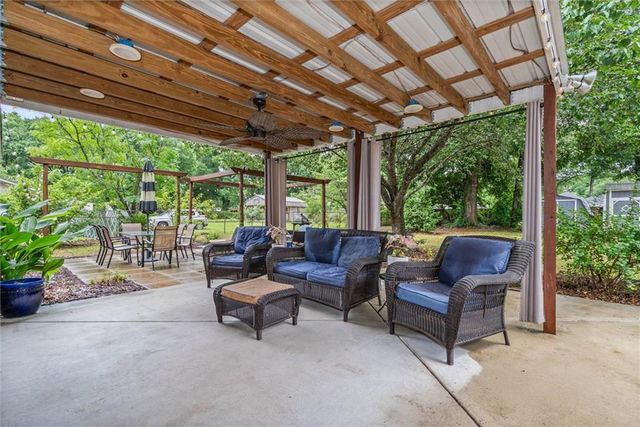 5813 Ryals Street, Satsuma, AL 36572