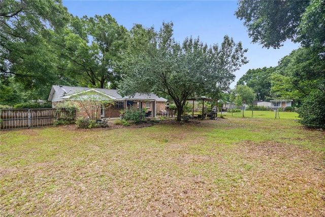 5813 Ryals Street, Satsuma, AL 36572