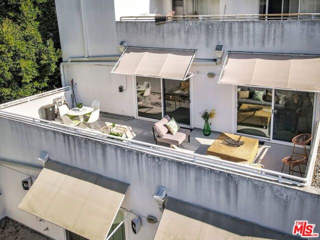 650 Kelton Avenue 301, Los Angeles, CA 90024