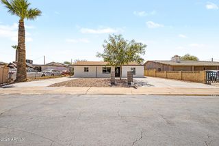1609 W CHIPMAN Road, Phoenix, AZ 85041