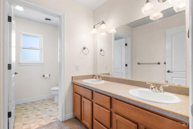 2522 E 3719 N, Twin Falls, ID 83301