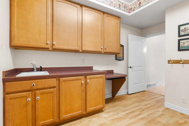 2522 E 3719 N, Twin Falls, ID 83301