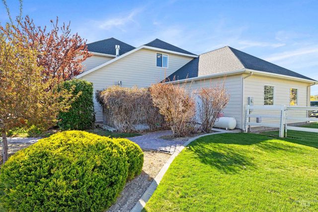 2522 E 3719 N, Twin Falls, ID 83301