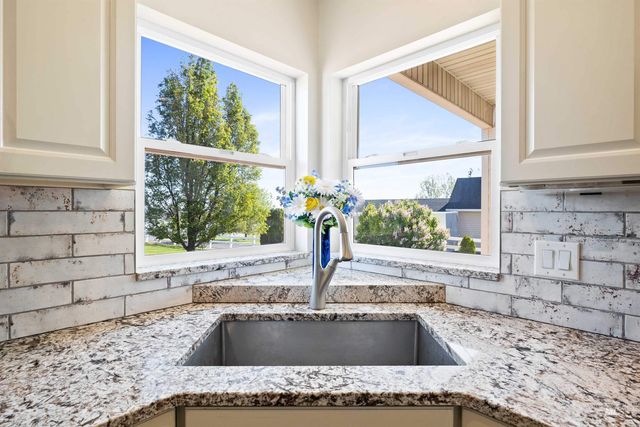 2522 E 3719 N, Twin Falls, ID 83301