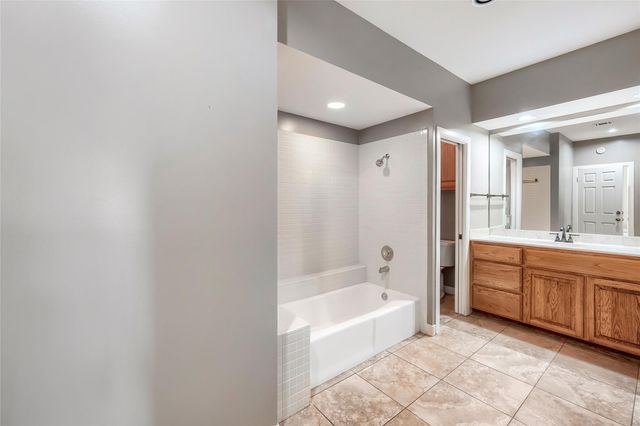 1607 Clubhouse Hill DR, Spicewood, TX 78669