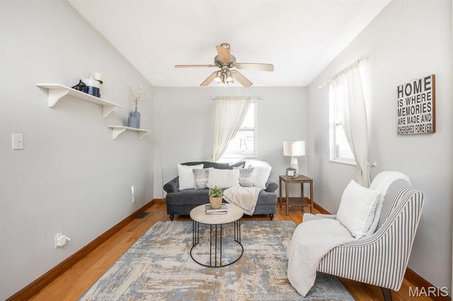 824 W State Street, Mascoutah, IL 62258